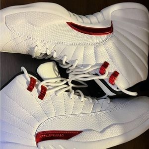 Air Jordan 12